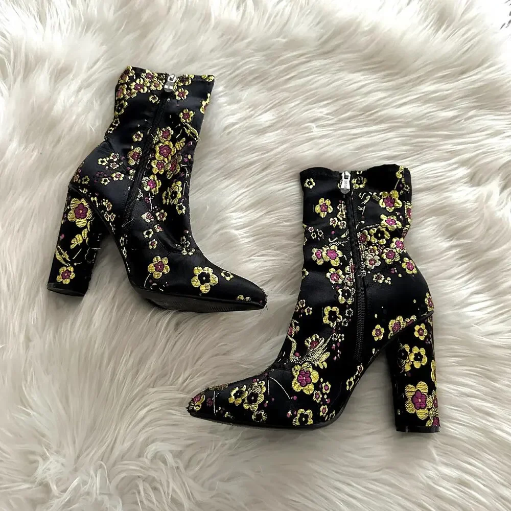 Cape Robbin Cherry Blossom Embroidered Boot Sz 8.5 - Picture 7 of 11